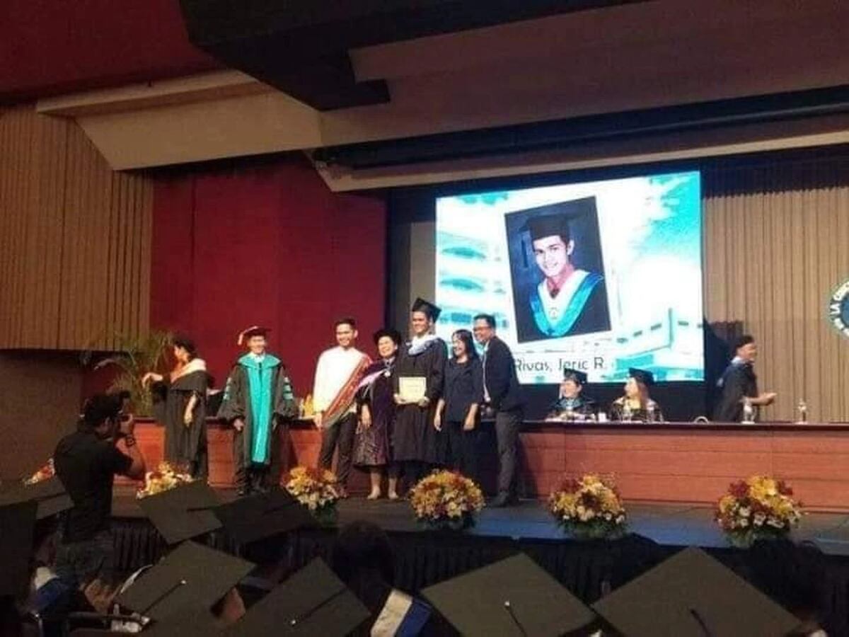 “Sentí una mezcla de felicidad y tristeza”, expresó el joven de Filipinas en una publicación en su Facebook.