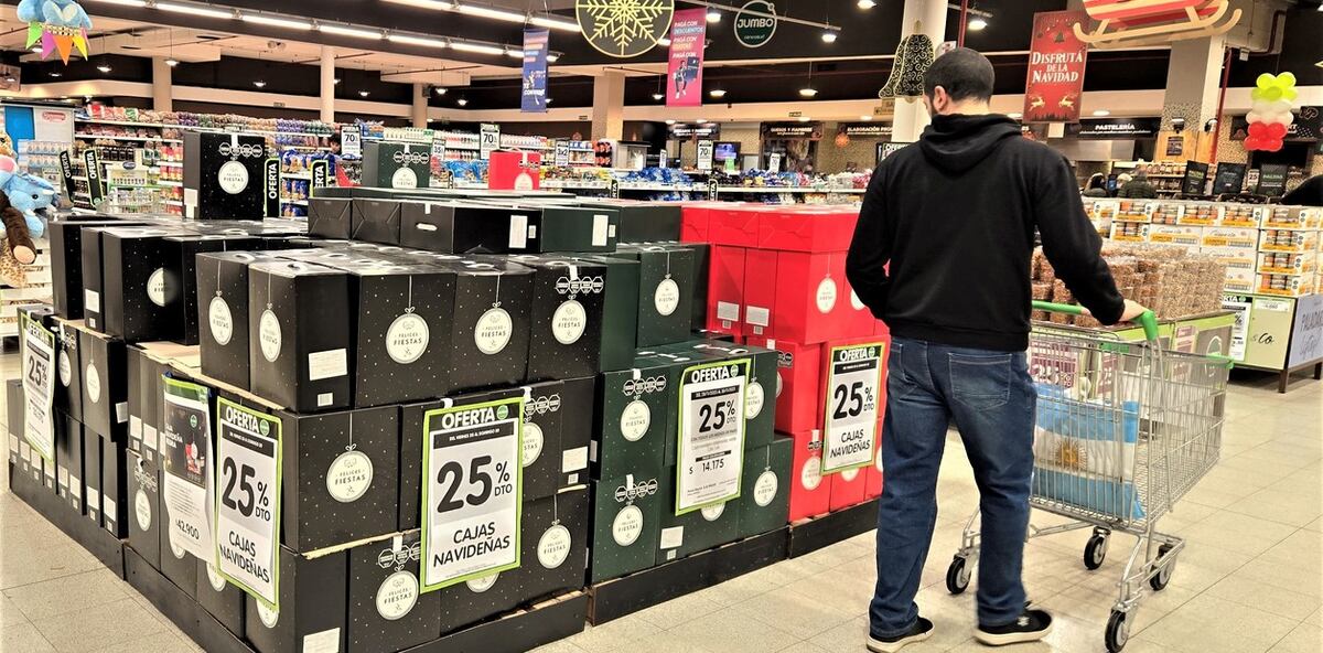 Coto ofrece varias propuestas de caja navideña este diciembre 2025.