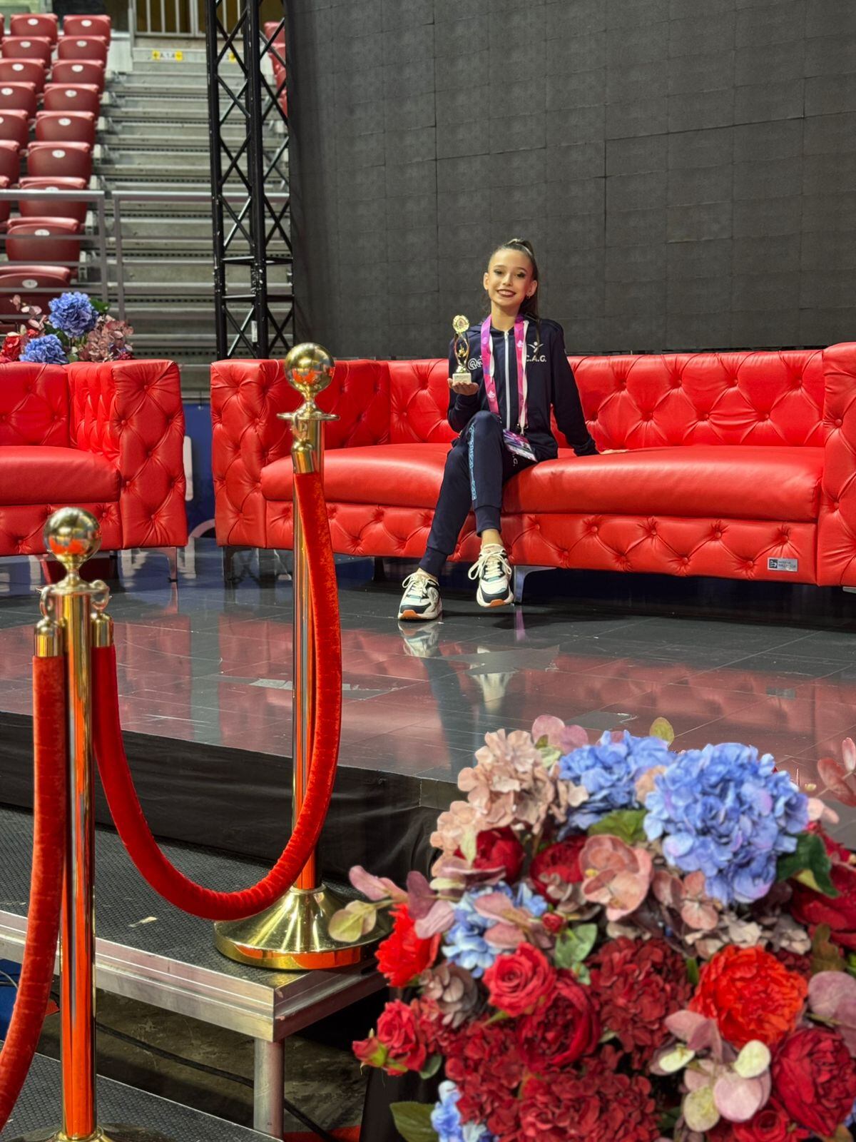 La cordobesa Emma Ceballos Rapi en el Mundial Juvenil de Gimnasia Rítmica, en Sofía, Bulgaria.
