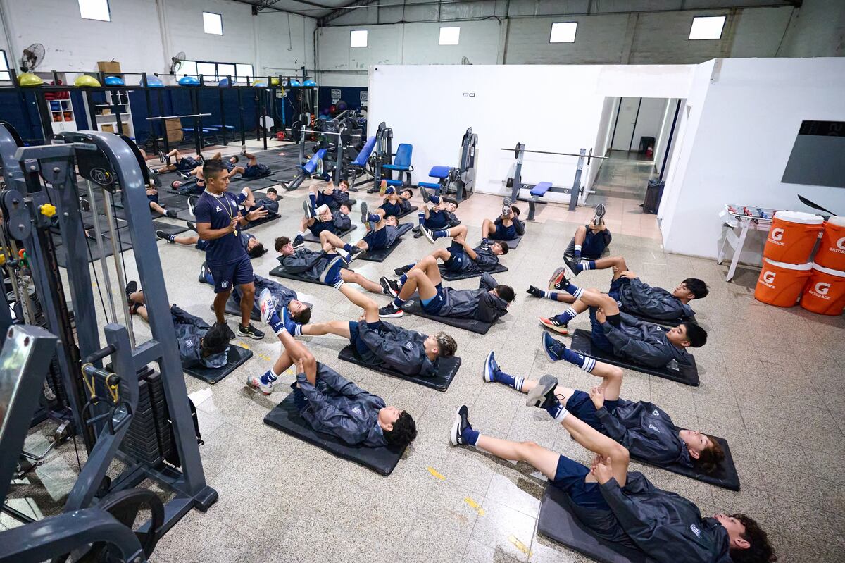 Campus Talleres: fútbol, valores y experiencias únicas para chicos y chicas. Del 16 al 20 de diciembre, niños y niñas podrán entrenar en el CARD Amadeo Nuccetelli y vivir el club desde adentro. (Prensa Talleres)