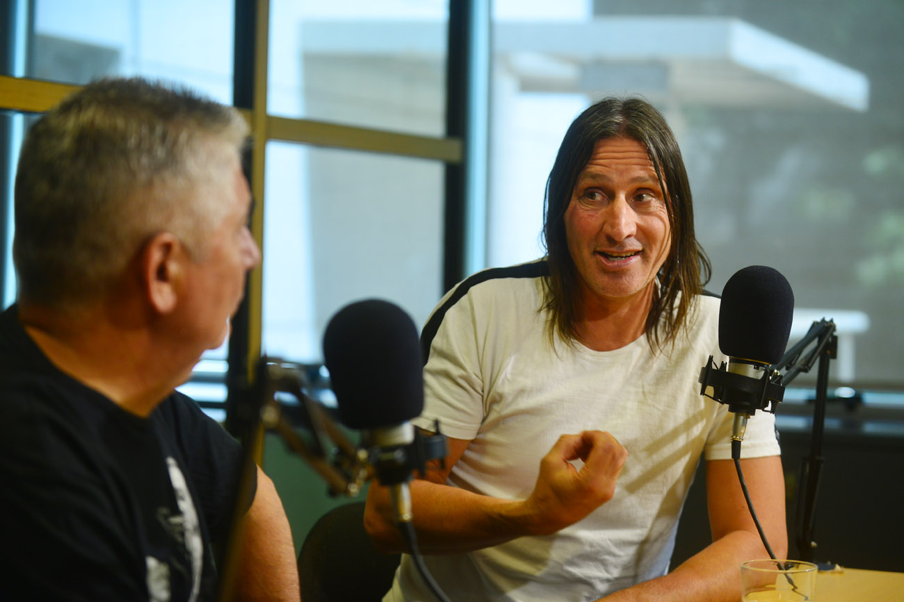 Juan Carlos Olave en el podcast Mundo Pirata. (Nicolás Bravo / La Voz)