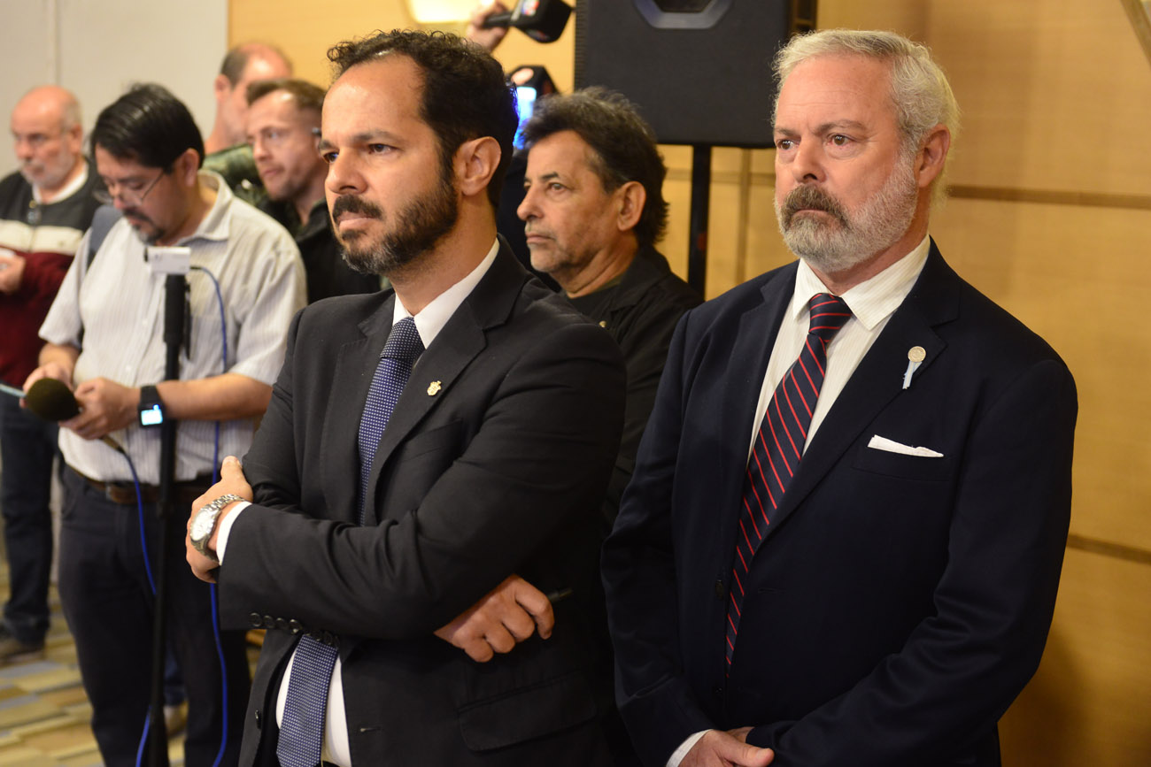 Luis Juez, candidato a Gobernador de Córdoba, presenta sus propuestas de campaña en el hotel Quinto Centenario. (Nicolás Bravo / La Voz)