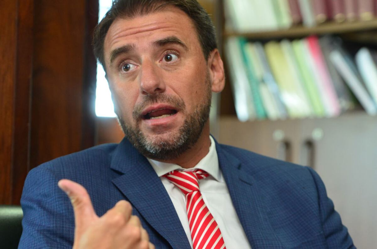 El fiscal Casas Nóblega investiga también a otro exfuncionario judicial. (La Voz / Archivo)