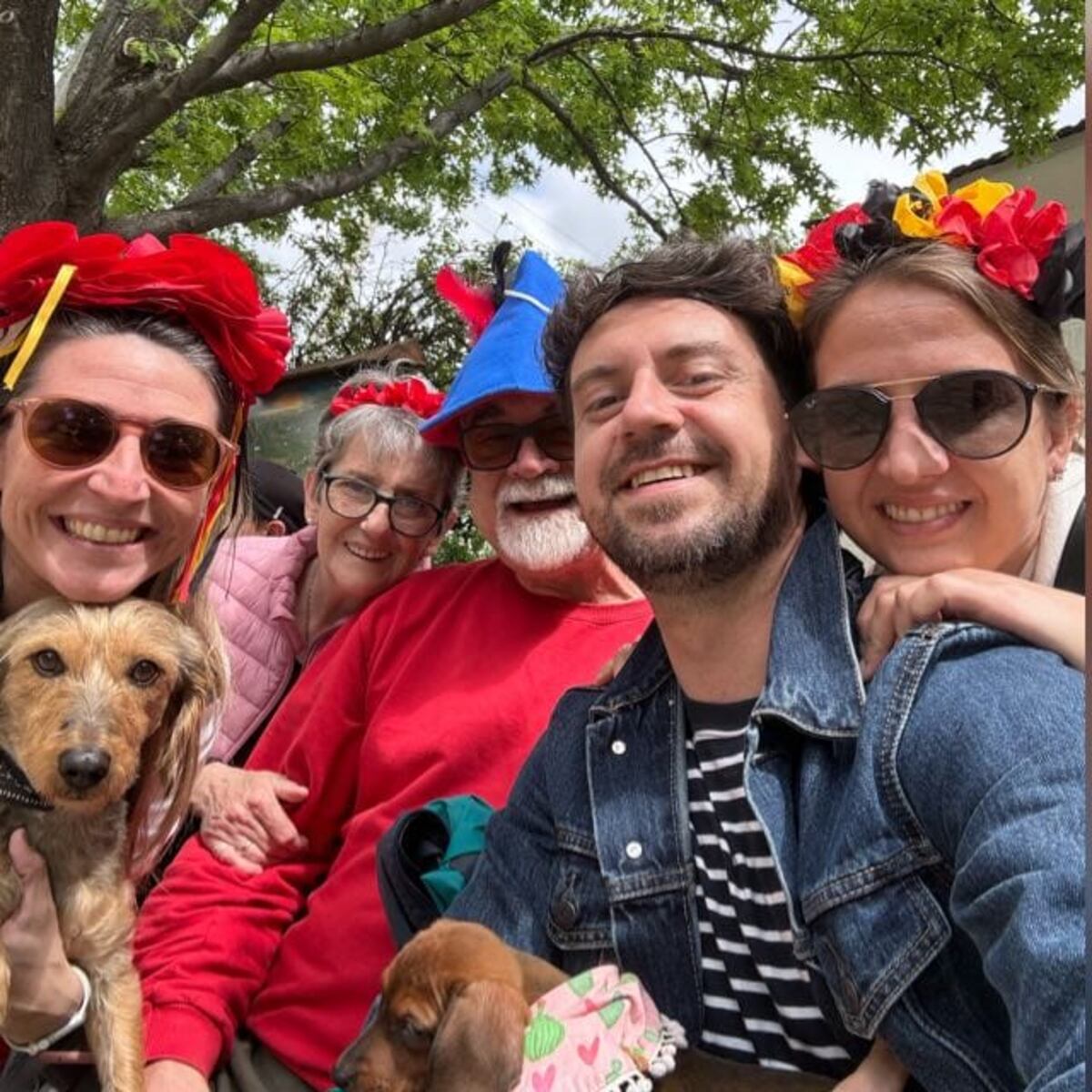 Luis Ulla, en familia: Francisco es diseñador y Carolina especialista en gestión ambiental y cambio climático.