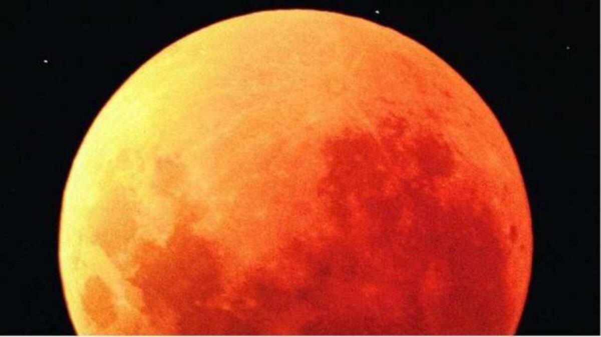 Mañana habrá un nuevo eclipse de "luna de sangre"