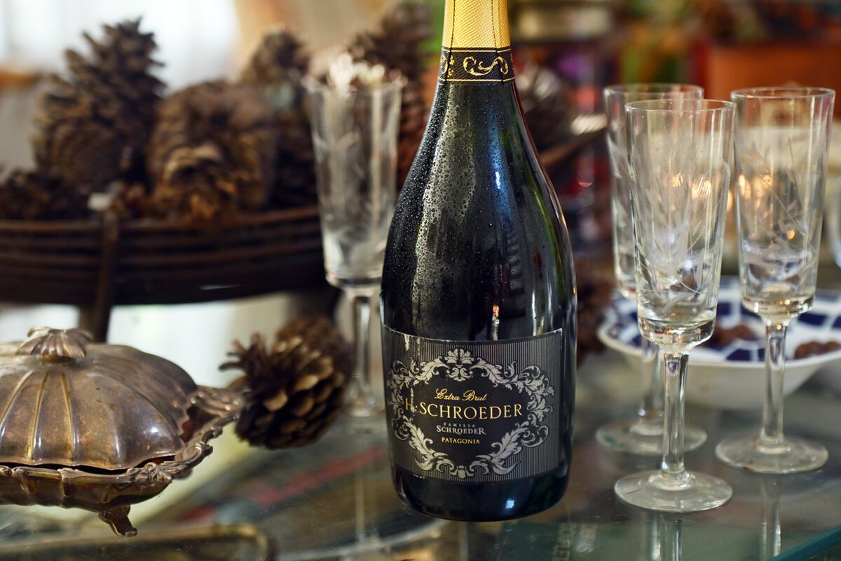 Espumosos para las Fiestas: H. Schroeder extra Brut elaborado en la Patagonia. (Javier Ferreyra / La Voz)