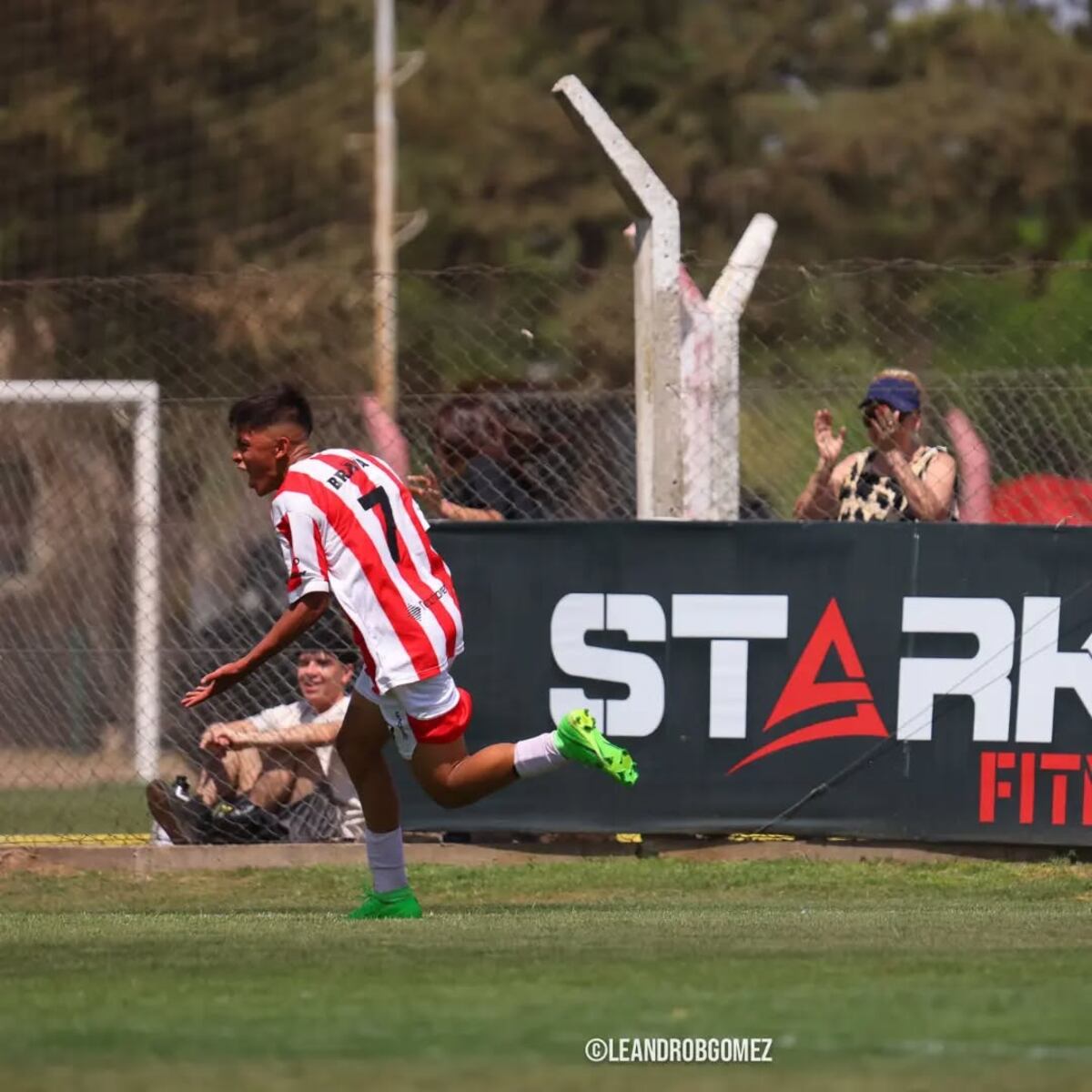 Tomás Peralta, extremo de las inferiores de Instituto. (IACC).