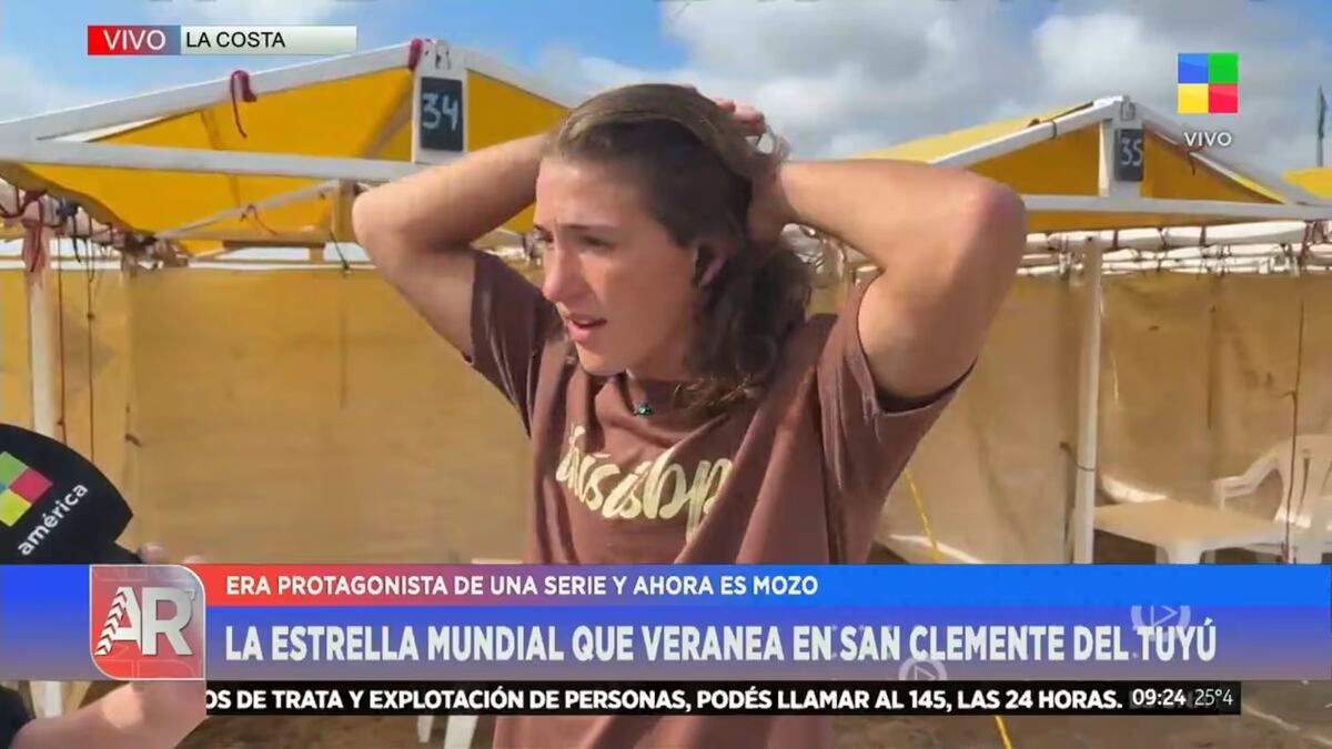 Del éxito internacional a la arena bonaerense: el actor de Netflix que cambió el set por un balneario