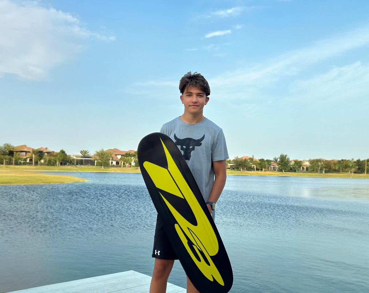 Bautista Ahumada, campeón de la categoría slalom del Junior Masters Water Ski & Wakeboard Tournament, el torneo más prestigioso de este deporte a nivel global.