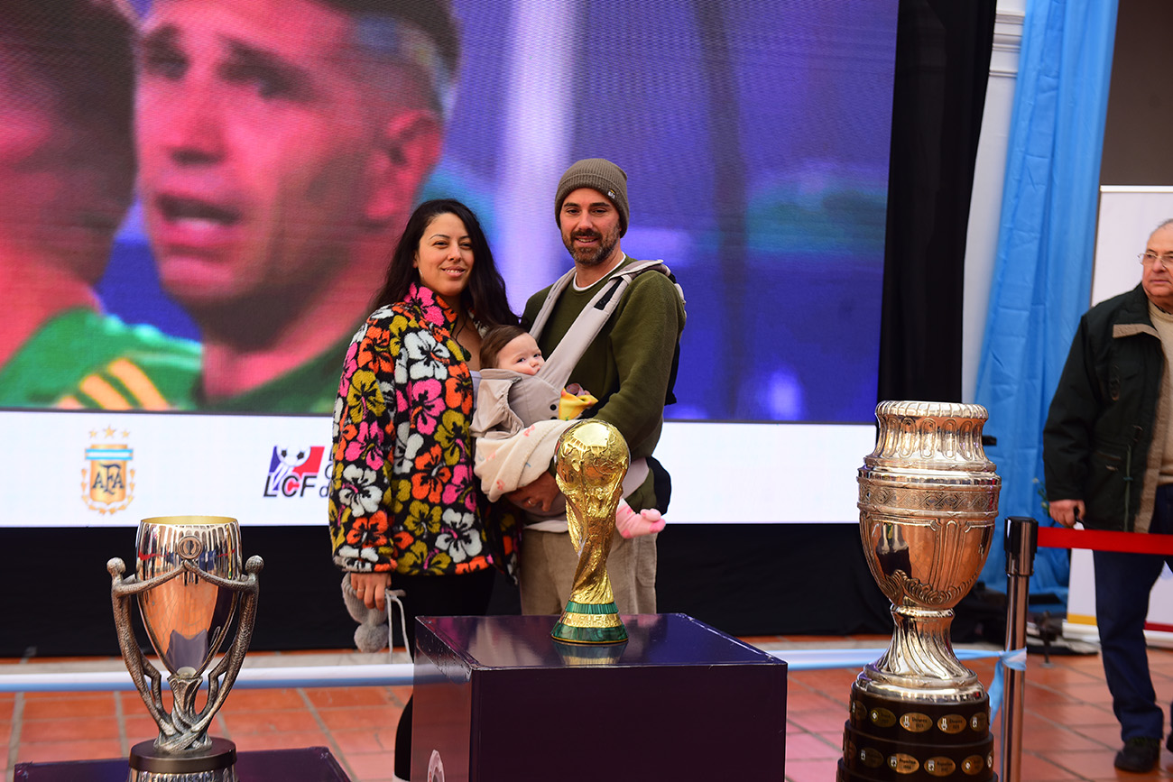 Muestra Laureles, la Copa del Mundo, Copa América 2024 y Finalissima 2022 en el Cabildo histórico de Córdoba. (José Gabriel Hernández / La Voz)