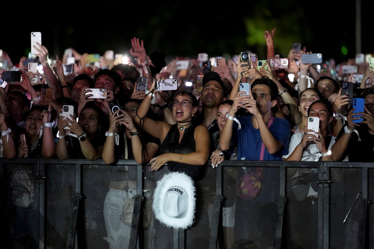 El paso de Shakira por el Campo Argentino de Polo en Buenos Aires (AP).