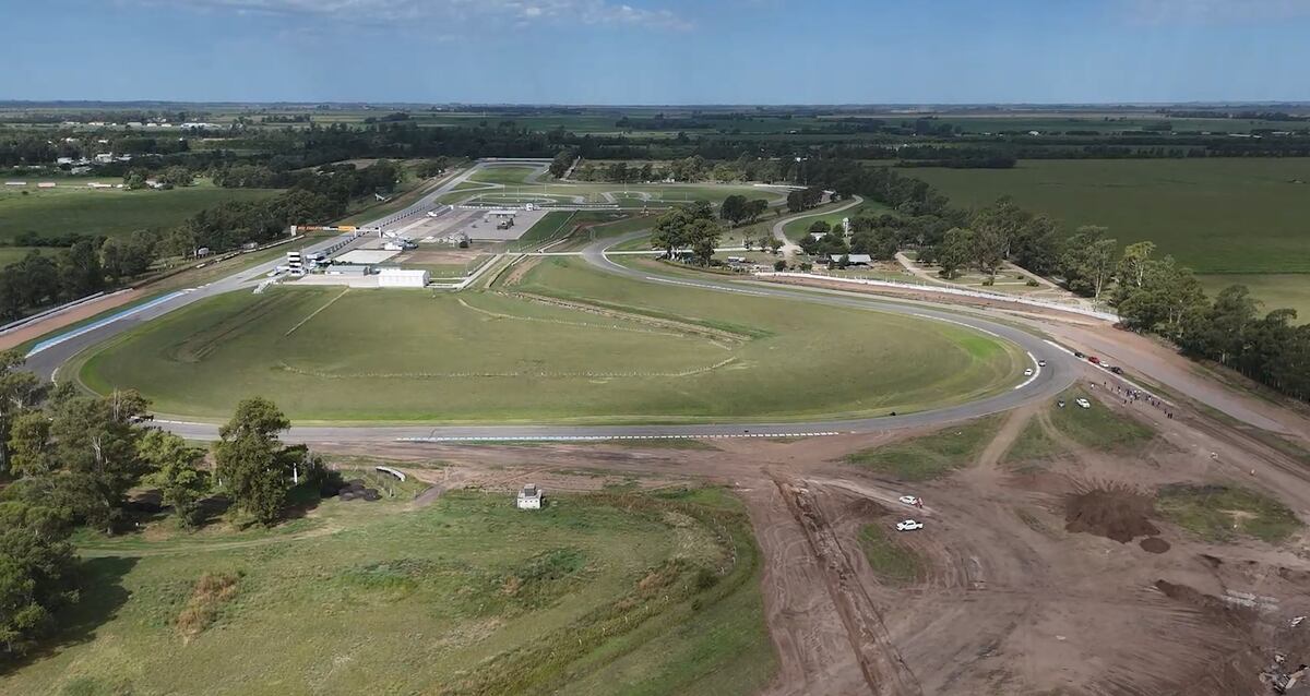 El Gobierno de la provincia de Córdoba trabaja en las mejoras del Autódromo de la ciudad de Río Cuarto. (Prensa Agencia Córdoba Deportes)