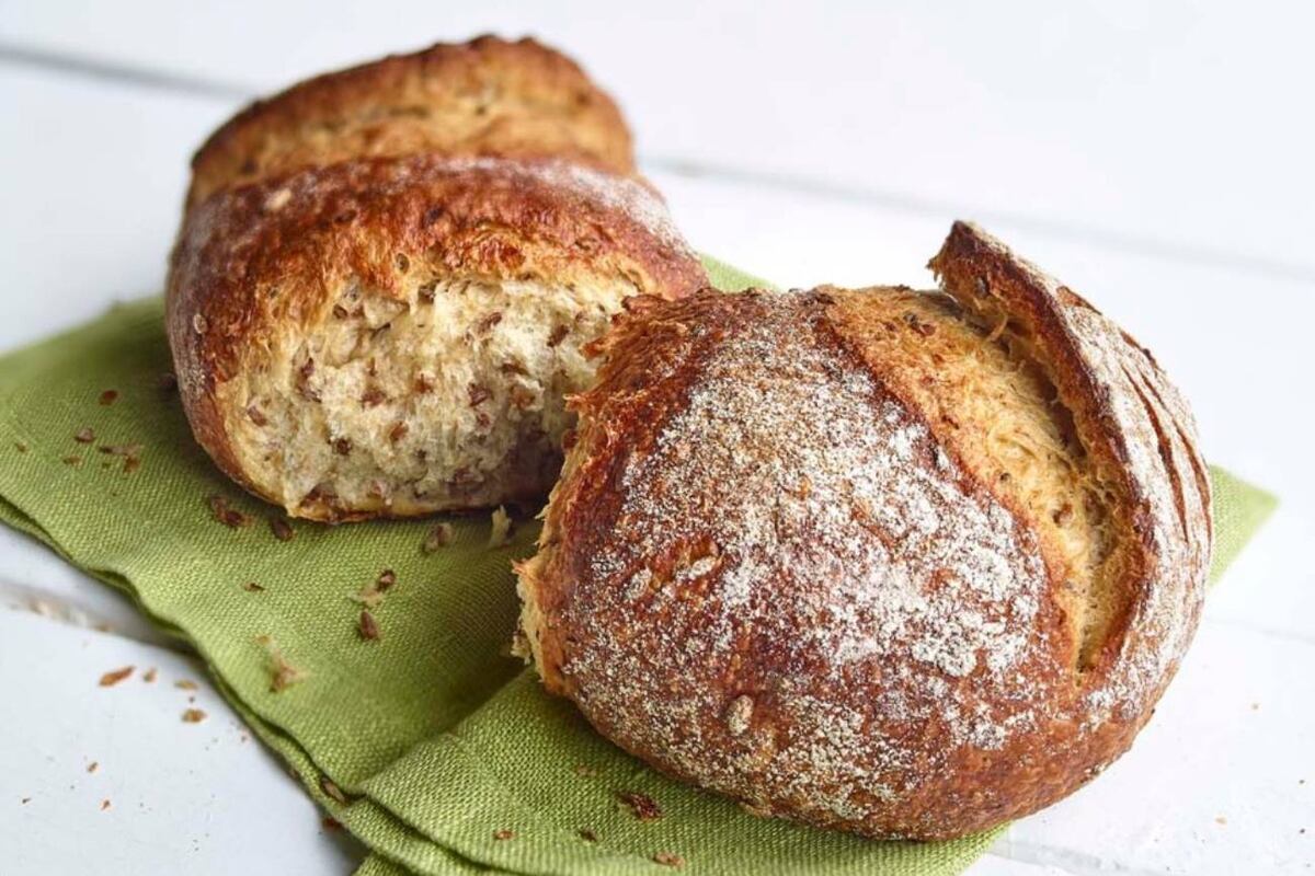 La fermentación larga del pan no sólo mejora su textura y sabor, sino que también lo hace más digestible y nutritivo, favoreciendo la salud intestinal. (Puratos)