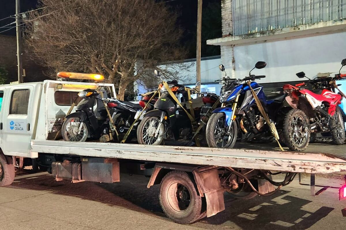Más de 50 motociclistas se remataran en Alta Gracia.