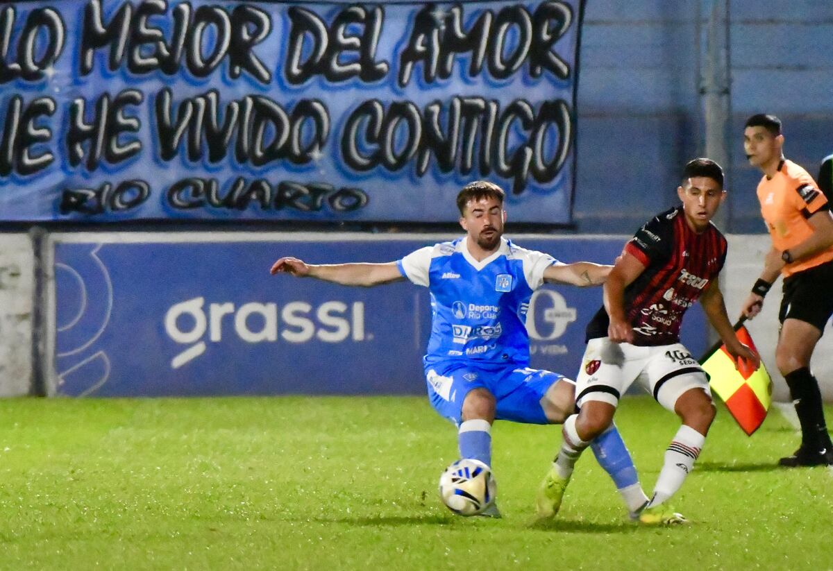 Estudiantes de Río Cuarto enfrentó de local a Patronato por la Primera Nacional. (Tomy Fragueiro / La Voz)