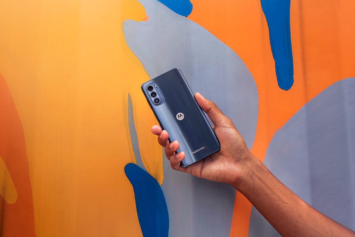 El diseño de cámaras del moto g52 responde a la línea de diseño 2022 de la marca.