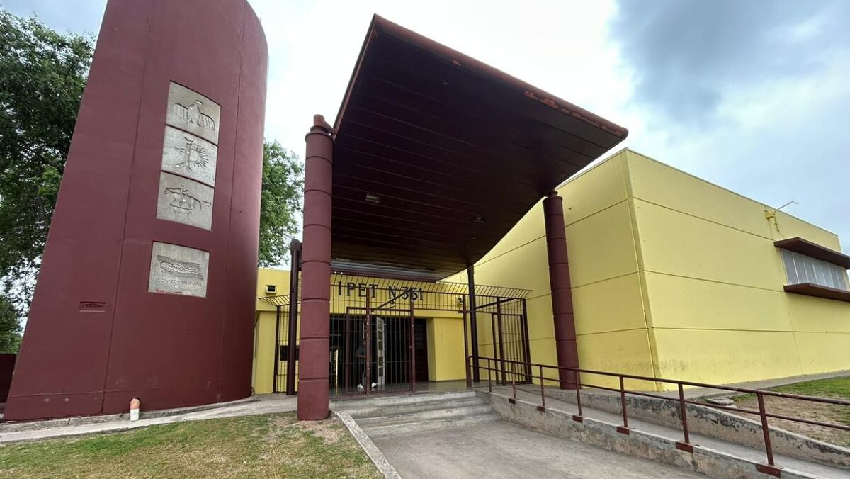La comunidad eligió el nombre Augusto Chammas porque simboliza el espíritu de trabajo que guía la formación técnica en Industria de los Alimentos.