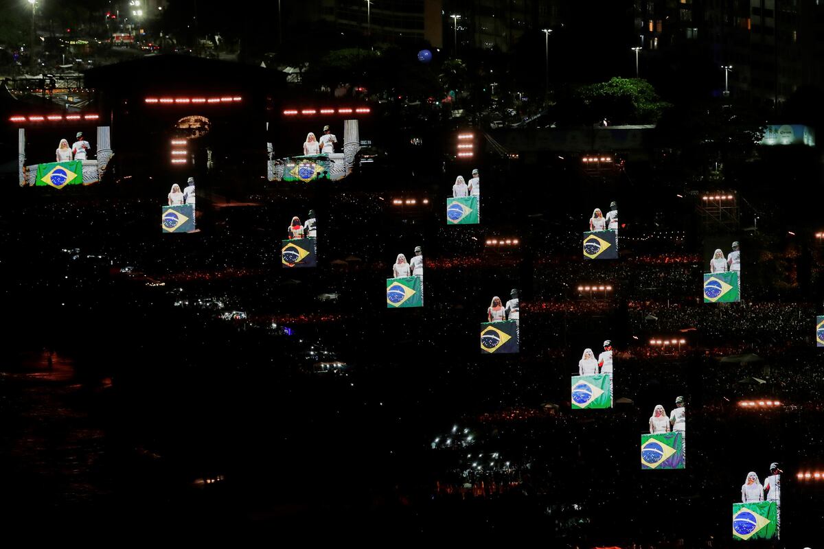 En fotos: el show gratuito de Lady Gaga en Copacabana, in Rio de Janeiro. 3 de mayo de 2025. (AP / Bruna Prado)