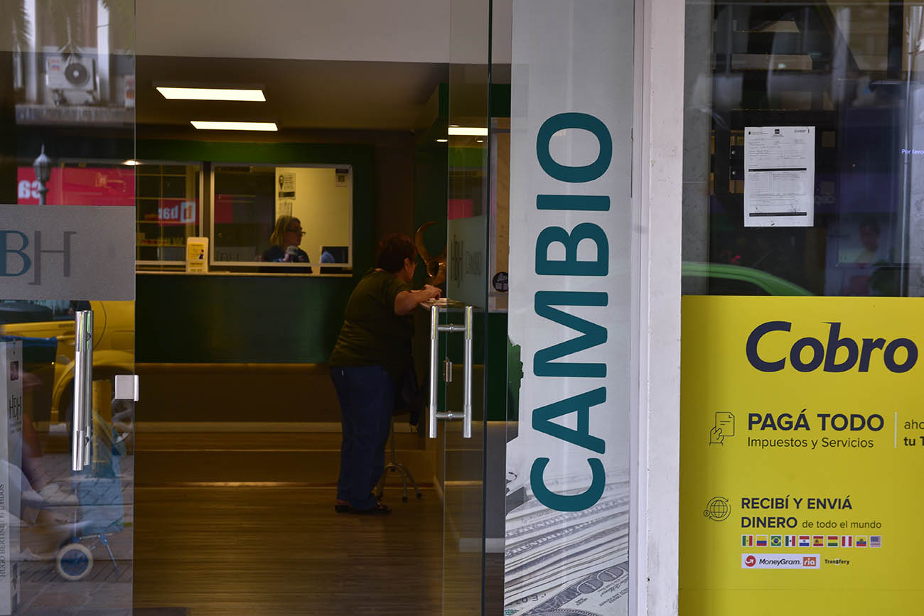 Fachada casas de cambio dolar ( Ramiro Pereyra / La Voz)