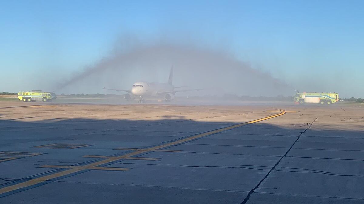 Bautismo. El regreso de la ruta Córdoba- Santiado de Chile de Latam fue celebrada como un debut. (Latam)