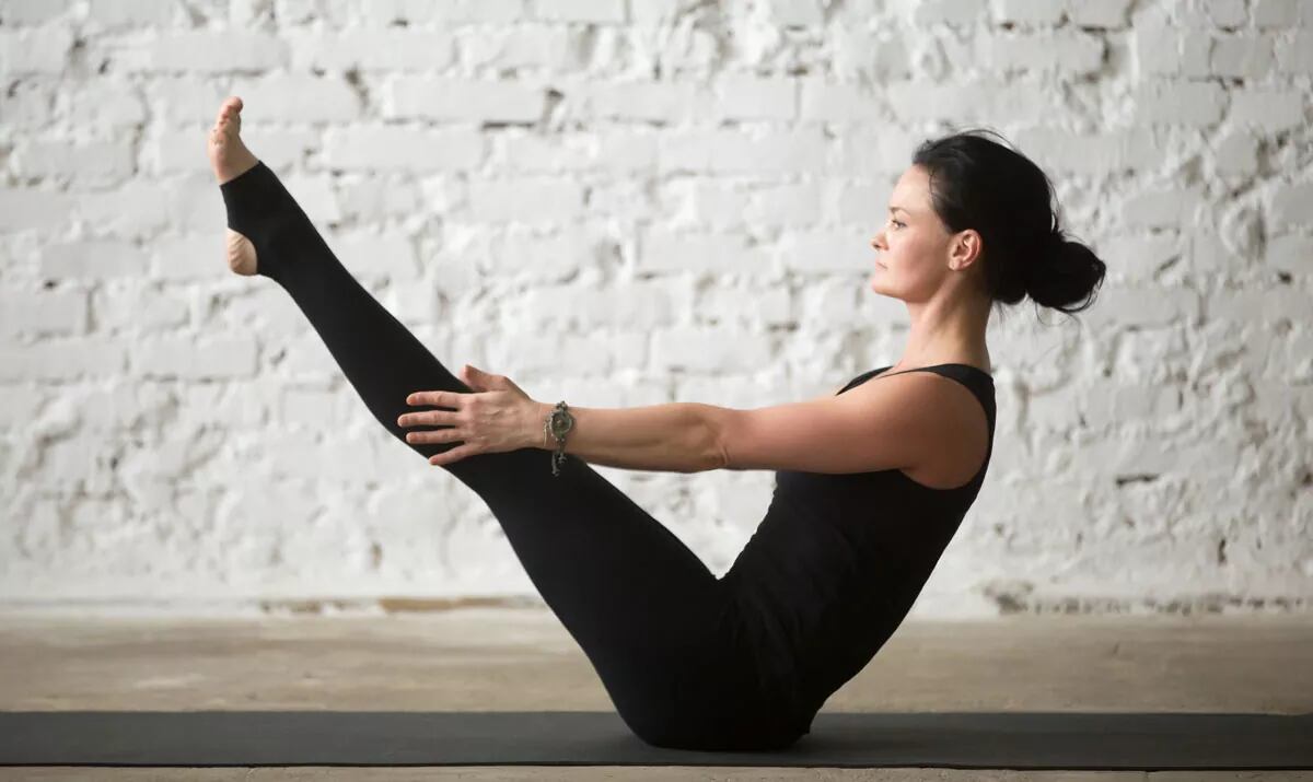 Yoga, postura Navasana.