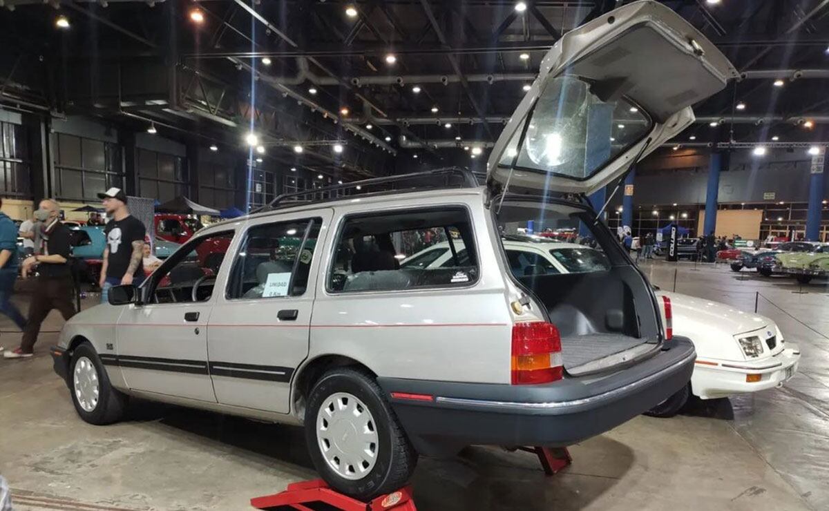 Ford Sierra cero kilómetro en una exposición de 2022. (Gentileza Volkshop Argentina)