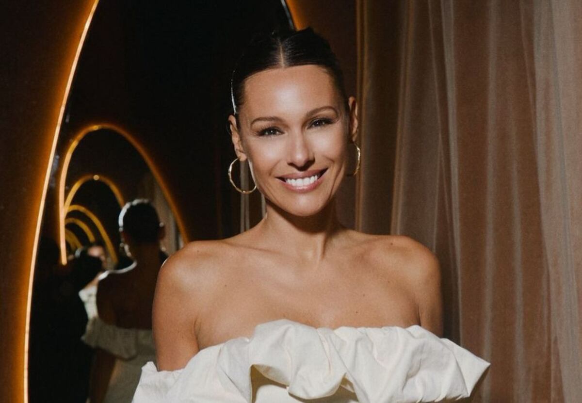 Desde México, Pampita conquistó con un vestido en tonos nude que marcó tendencia