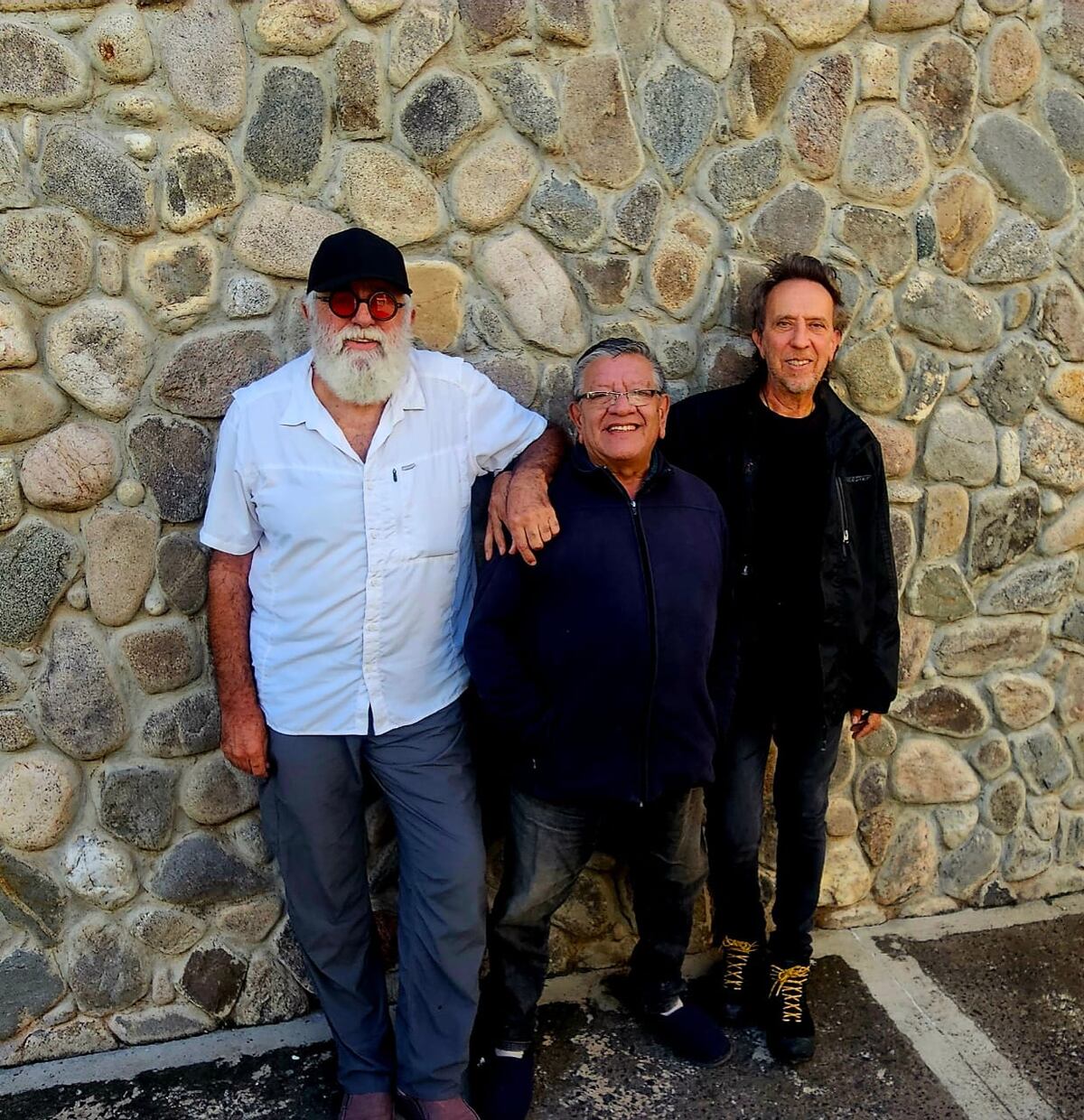 Pato Achával, Hugo Olmos y Ricardo Sued reconstruyero para "La Voz" la épica de "El espectáculo va a comenzar". (Gentileza Pato Achával)