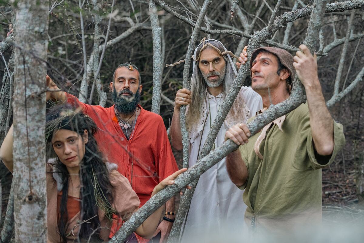 La Forastería es un grupo cuyos miembros se encontraron a partir de su llegada a Casa Grande, un paraje del Valle de Punilla. (Gentileza Geer Stutz)