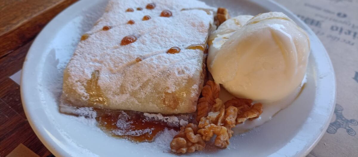 Strudel.
