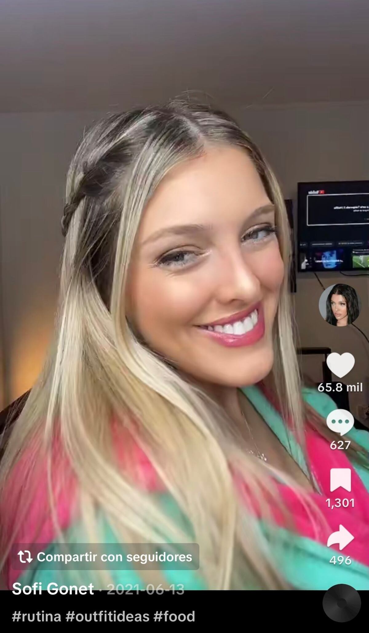 Antes de su salto a la fama, La Reini lucía rubia.