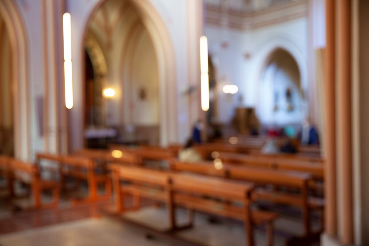 Cada parroquia tiene un consejo económico que lleva adelante los ingresos y egresos que ocurren mensualmente.