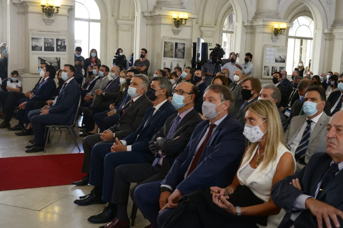 Apertura del año judicial 2022 en Córdoba. Los ministros provinciales y las autoridades de la Municipalidad de Córdoba escucharon los reclamos de López Peña. (José Hernández / La Voz)