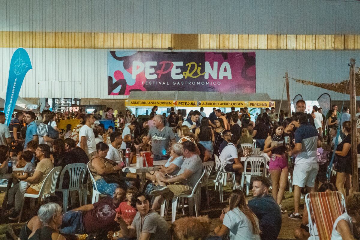 “Peperina” ofrece cuatro jornadas, de día y hasta la noche, para disfrutar de múltiples experiencias y, sobre todo, del buen comer. Municipalidad de Alta Gracia.