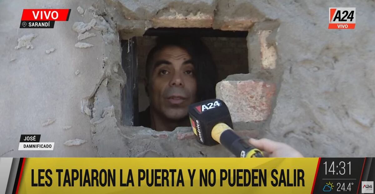 La municipalidad les tapió la casa con ellos adentro y estuvieron un día y medio sin poder salir.