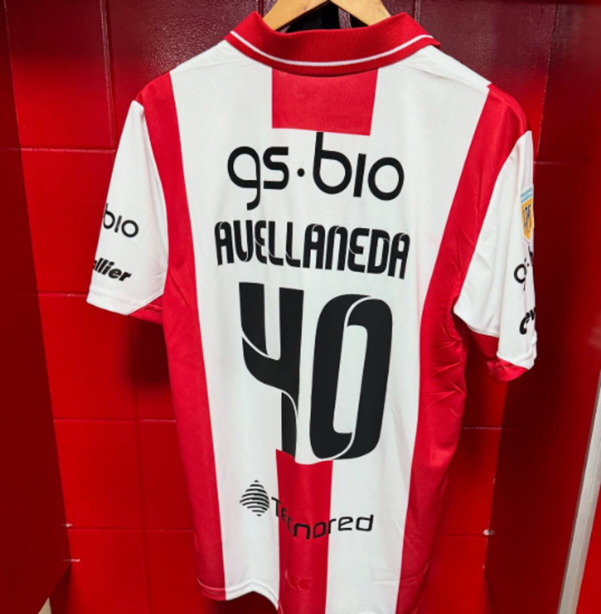 Manuel Avellaneda, cuando fue citado al primer equipo. (Instagram).