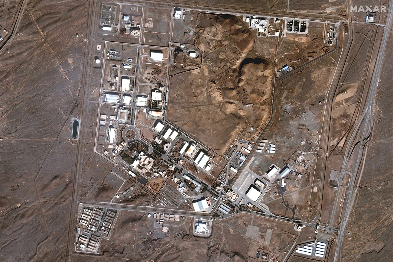 Esta imagen satelital proporcionada por Maxar Technologies muestra la planta nuclear de Natanz en Irán el 24 de enero de 2025. (Maxar Technologies vía AP)