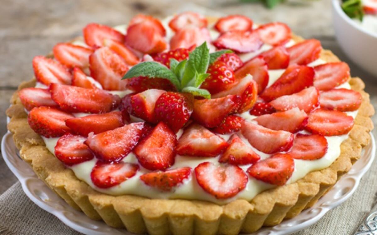 Paso a paso para hacer la tarta de frutilla con gelatina
