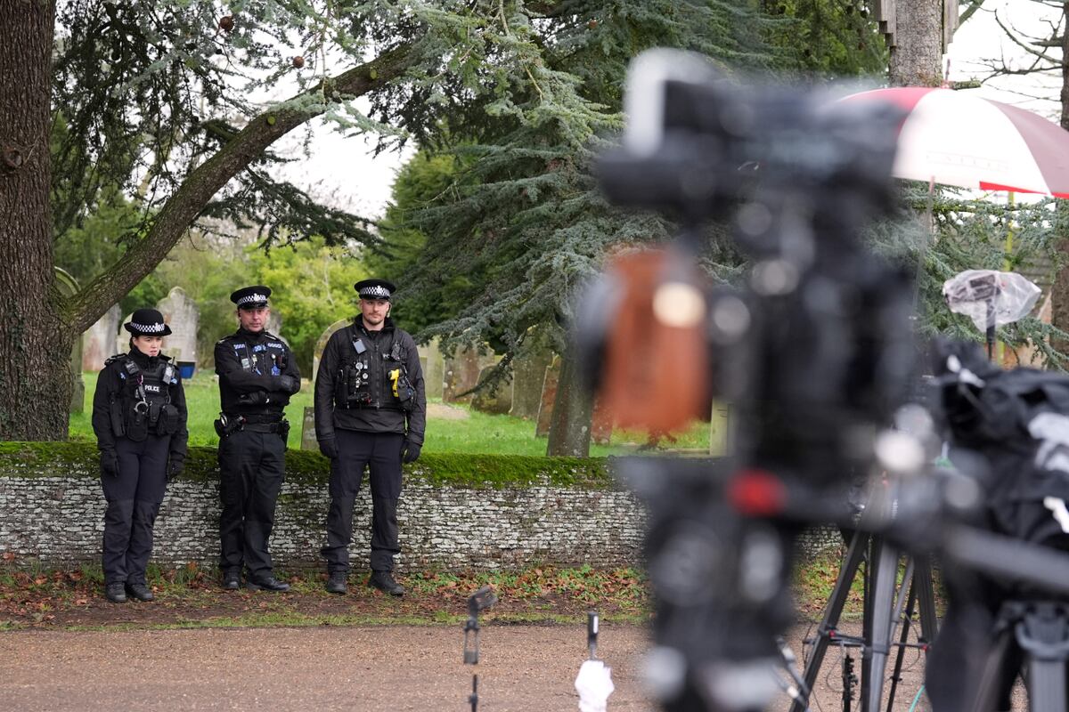 Andrés permanece encerrado en Sandringham con seguridad británica. (Foto: AP)