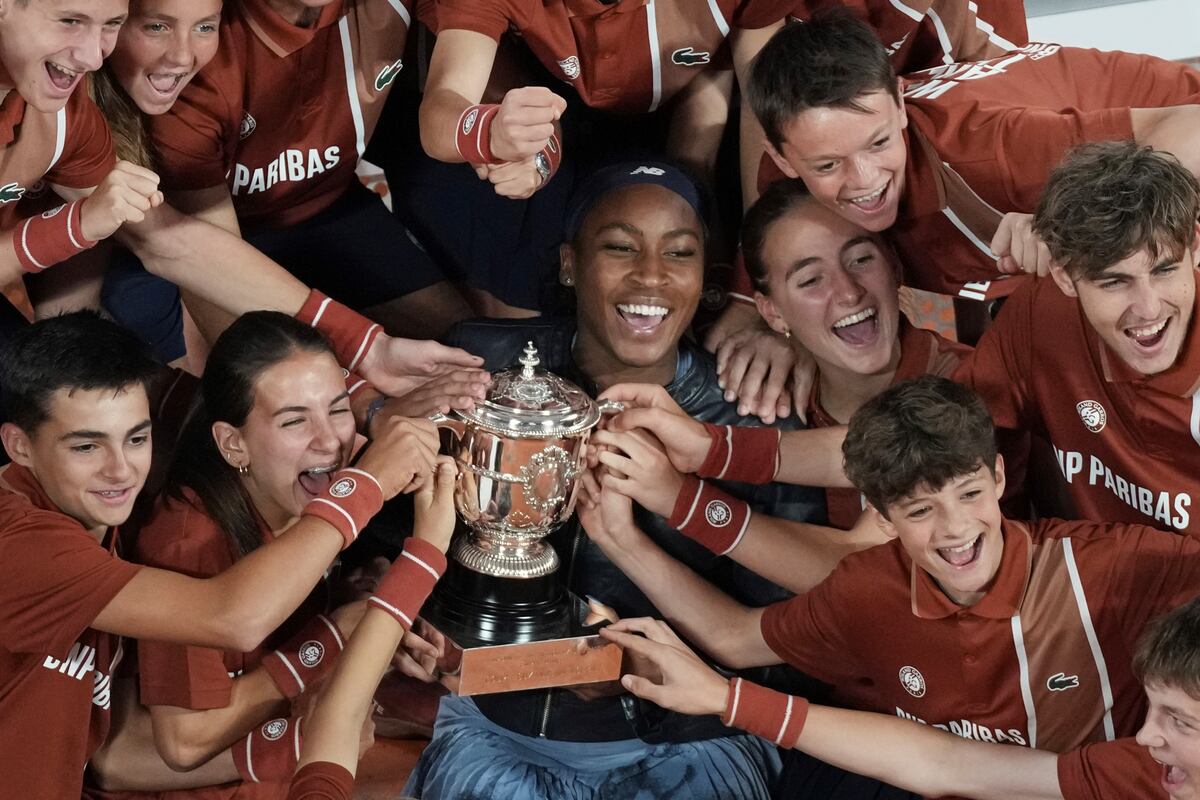 Coco Gauff, la joven estrella del tenis femenino que piensa mucho más allá de su deporte. (AP)