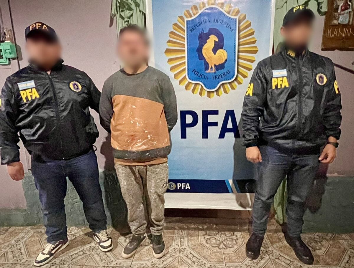 Operativos con detenidos. (Ministerio de Seguridad de la Nación)