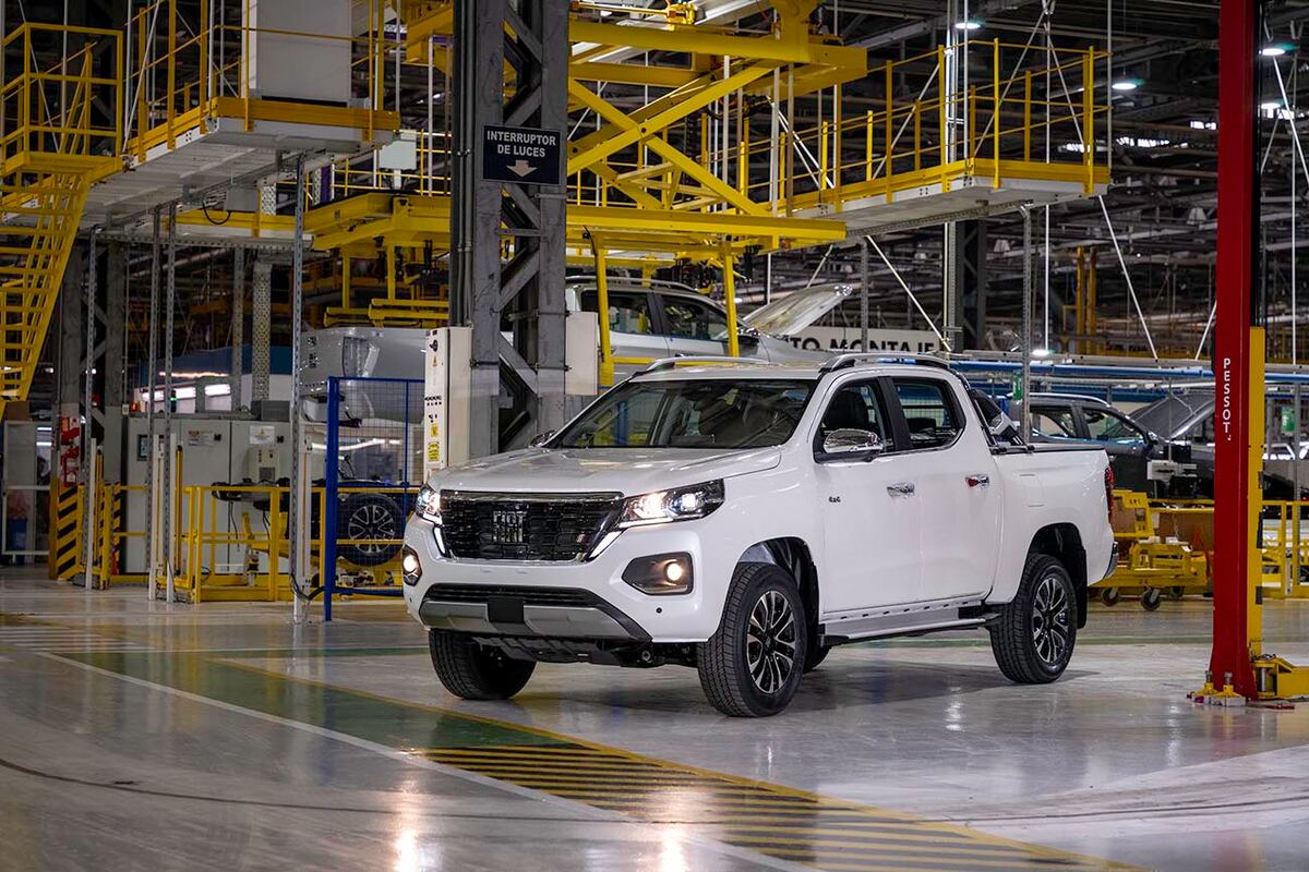 Competirá en el segmento de las camionetas medianas donde las referentes son la Toyota Hilux, Ford Ranger y VW Amarok.