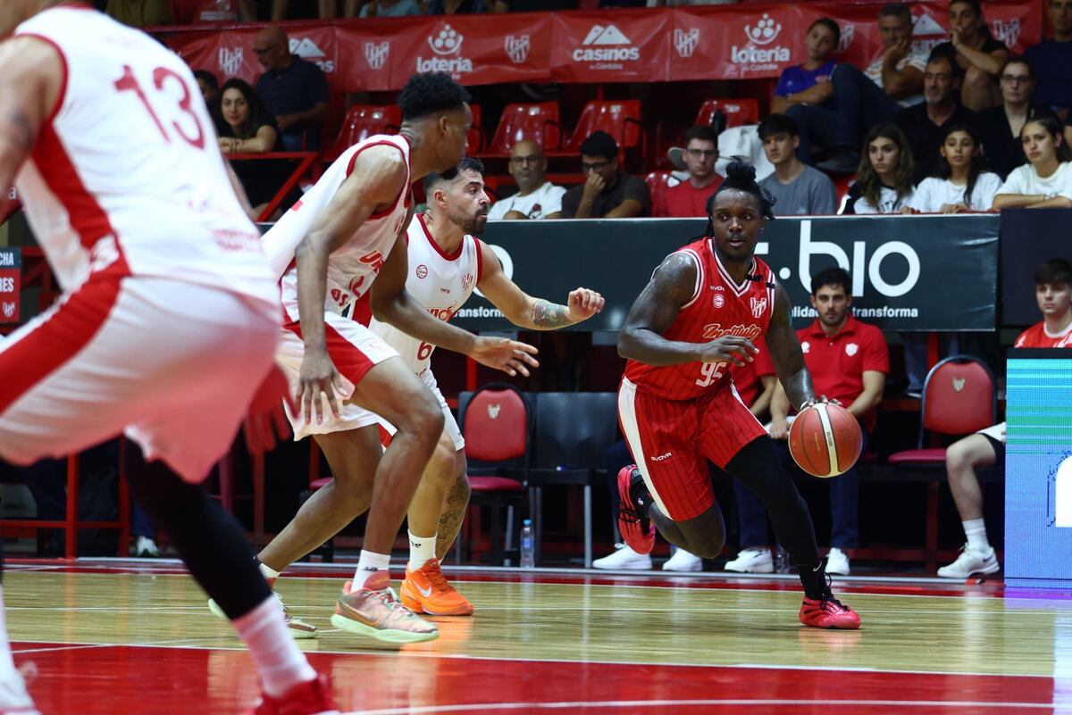 Instituto recibió a Unión de Santa Fe por una nueva fecha de la Liga Nacional de Básquet. (Prensa Instituto)