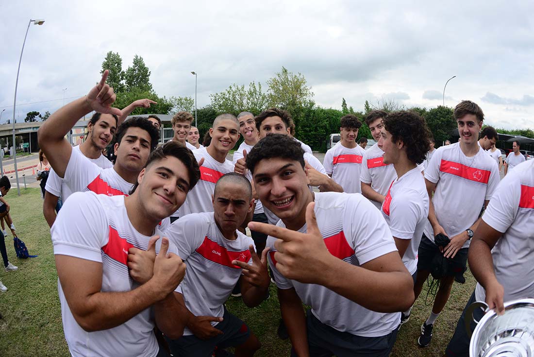 Todo es alegría y festejos en la semana post título del seleccionado de Córdoba. (José Gabriel Hernández / La Voz)
