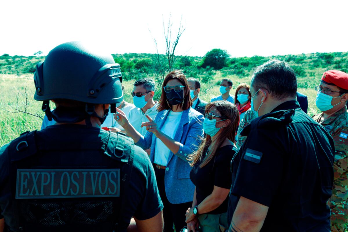 La Anmac y la Policía de Córdoba participan de la destrucción de una cantidad histórica de material explosivo incautado en una causa judicial. (Prensa Anmac)