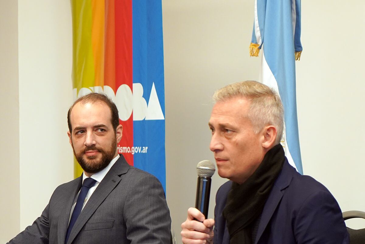 Fernando Amado y Esteban Avilés, responsables de turismo de Montevideo y Córdoba, respectivamente. (Foto: Daniel Santos)