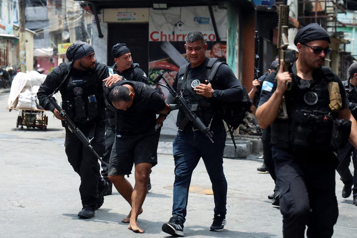 Río de Janeiro. Al menos 60 muertos y más de 80 detenidos en un megaoperativo en dos favelas. (Gentileza)