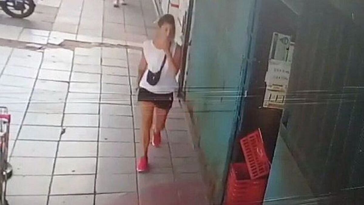 Registro. De una cámara de seguridad que la captó.