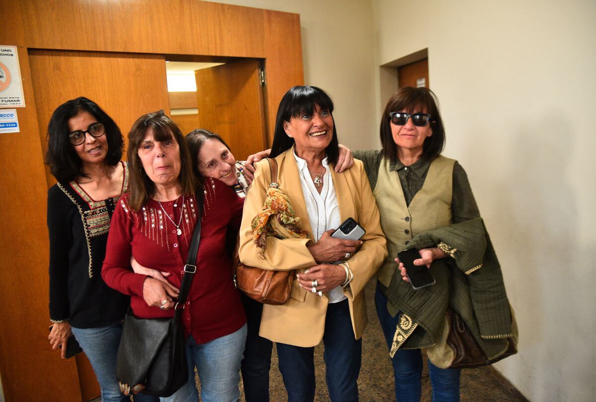 Mujeres. Las integrantes de la Protectora de Animales de Deán Funes, lucharon durante nueve años para conseguir justicia. (Pedro Castillo / La Voz)