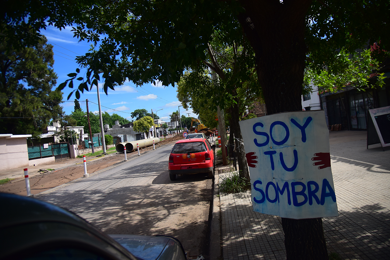 Mensajes en los árboles.
(Foto: Pedro Castillo / La Voz)